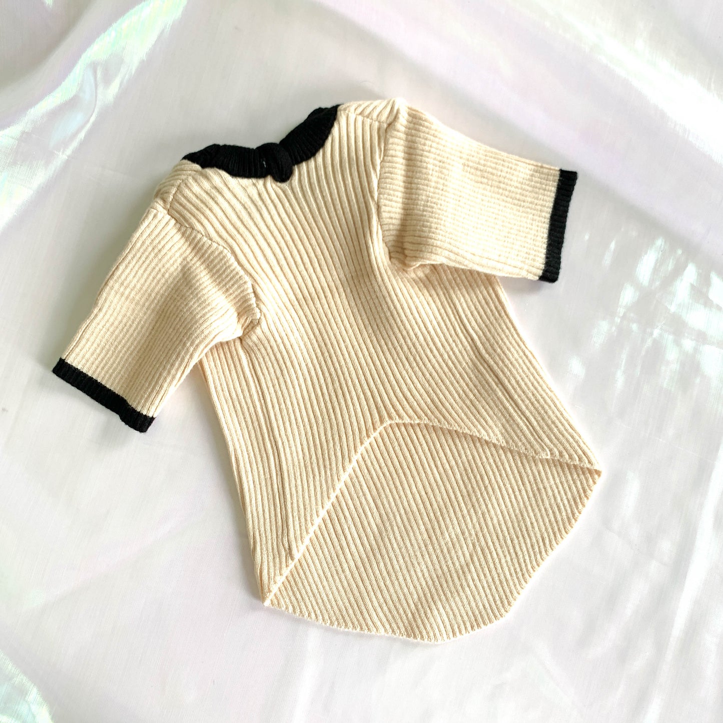 Elegant Pet Sweater with Bow Tie Details on Collar